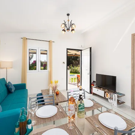 Eleftheria Villa *